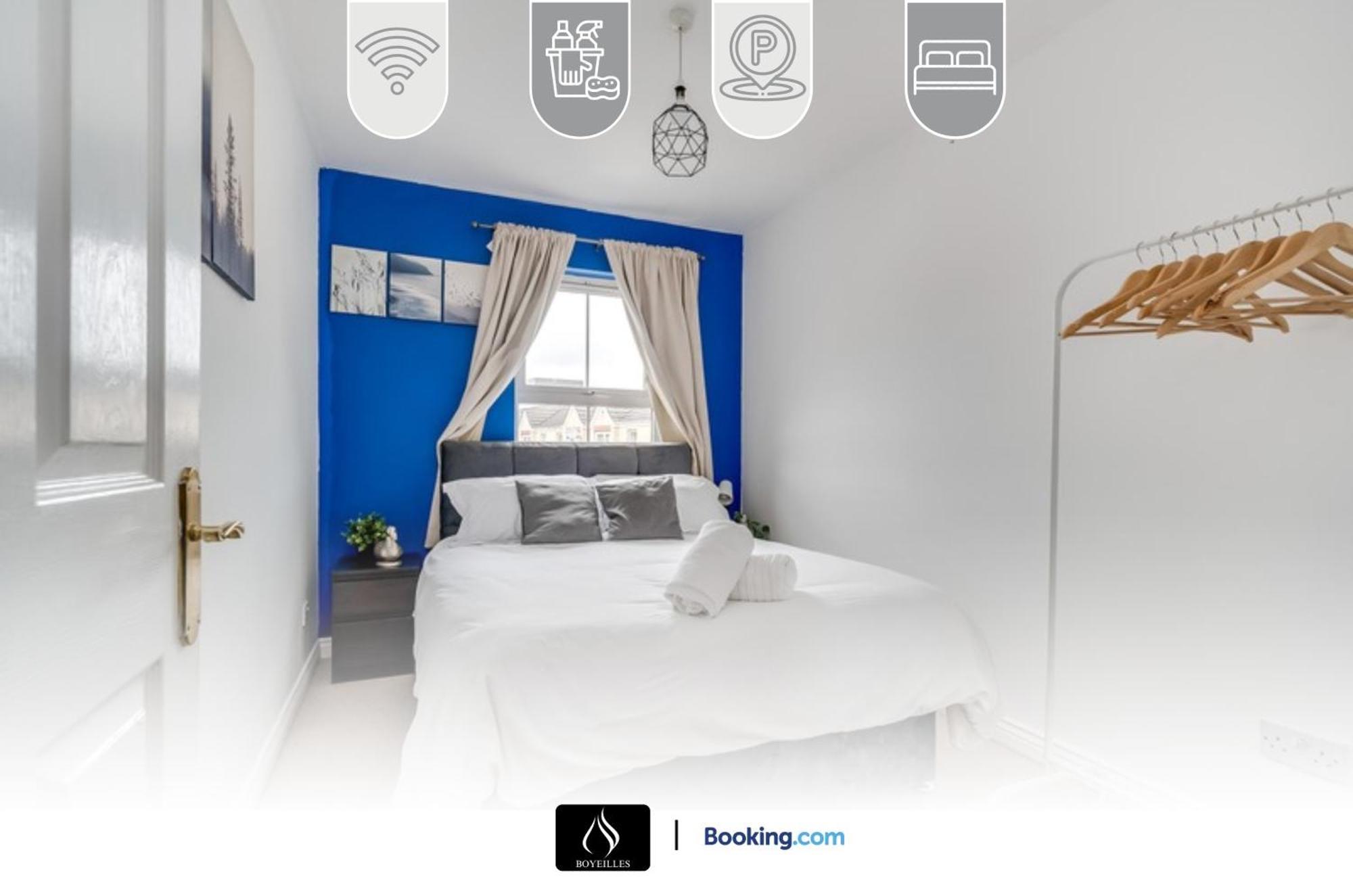 2 Bed House By Boyeilles Apartments Short Lets & Serviced Accommodation Belfast With Balcony & Free Parking Eksteriør bilde